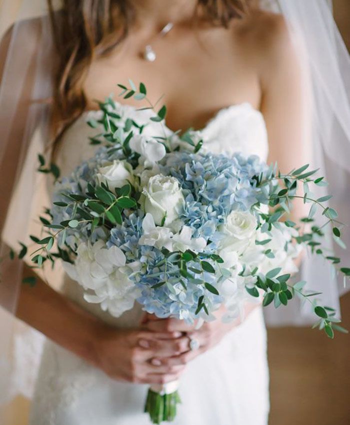 Best Flowers for Bridal Bouquet 
