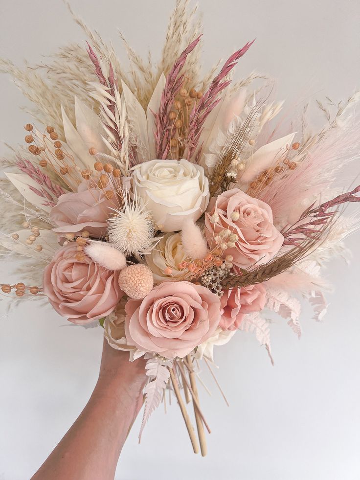 Best Flowers for Bridal Bouquet 