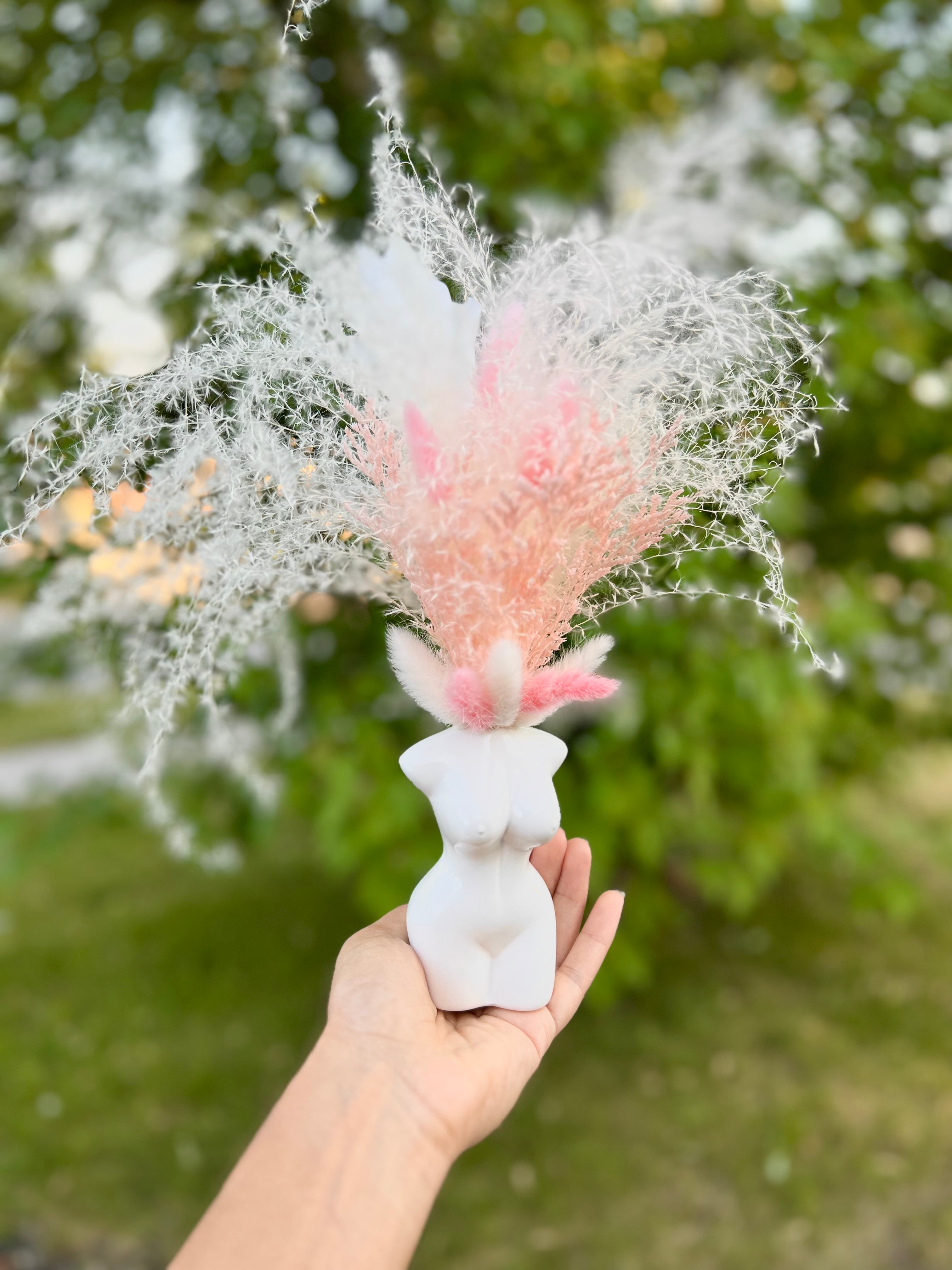 FEMALE TORSO VASE FLORAL ARRANGEMENT