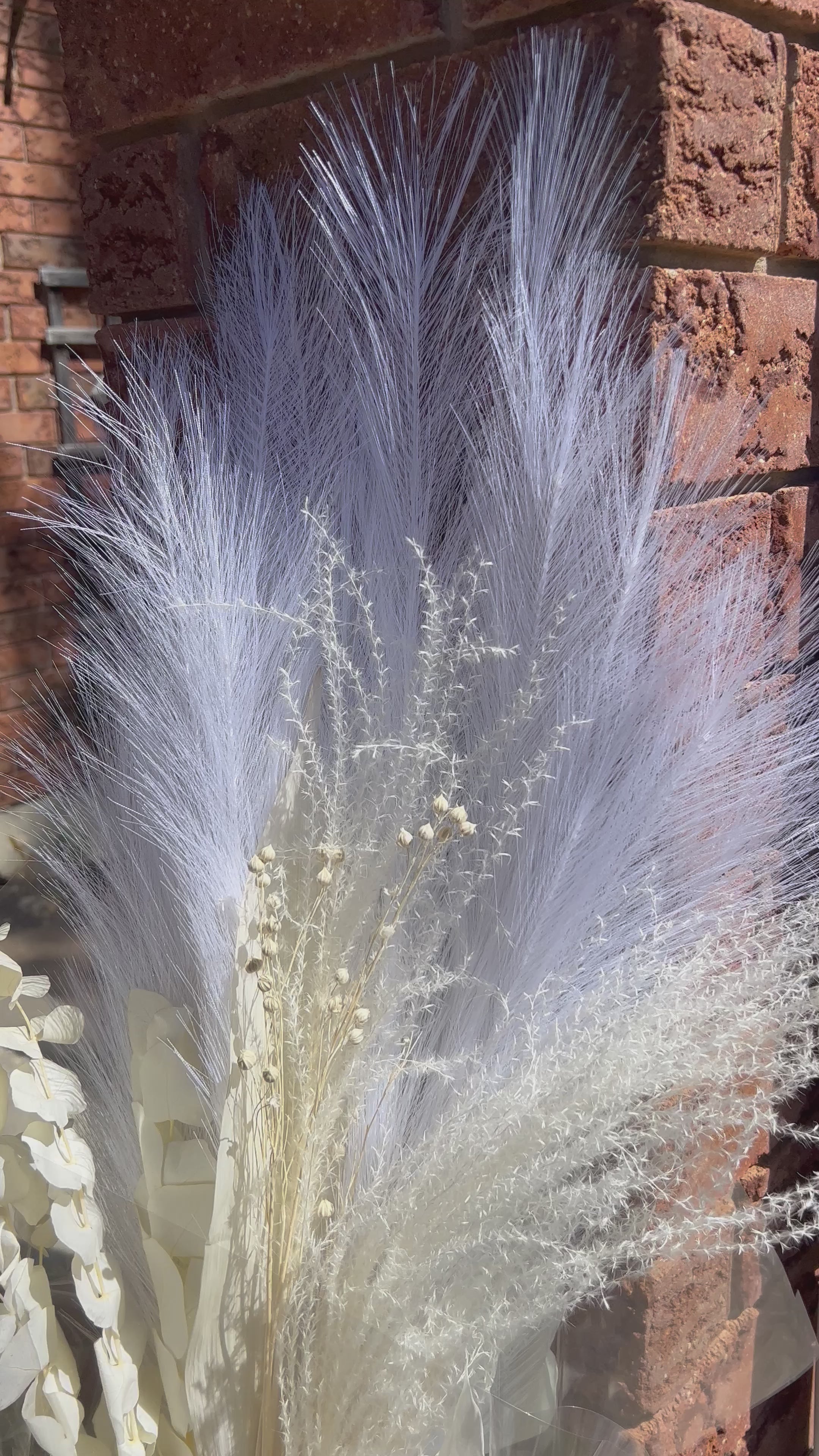 4 Stem White Faux Pampas Grass Bouquet Artificial Décor