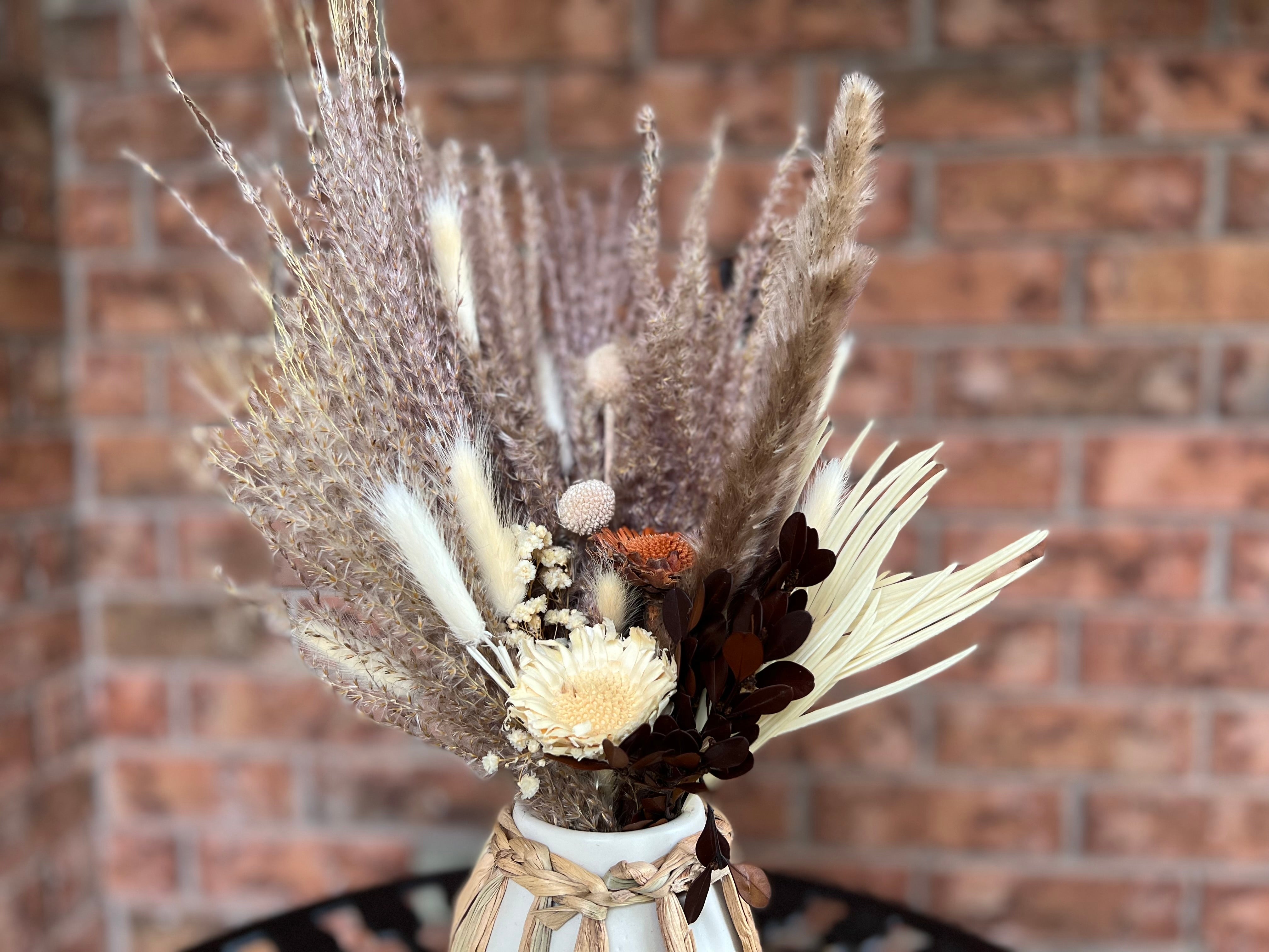 fluffy pampas grass decor