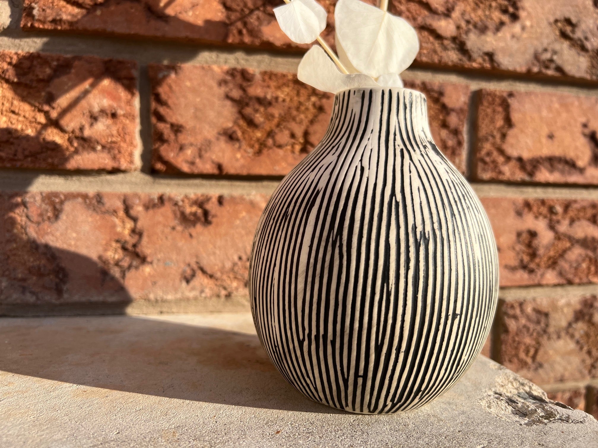 CEMENT STRIPED CERAMIC VASE